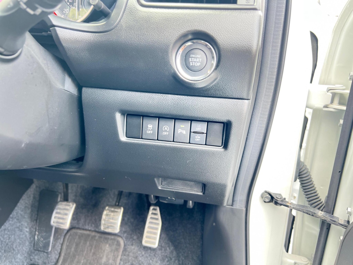 Used Suzuki Swift 2024 for sale - 77710258: Photo 54