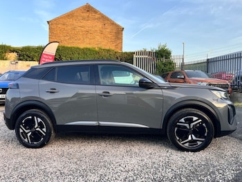 Used Peugeot E-2008 2025 for sale - 79035145: Photo