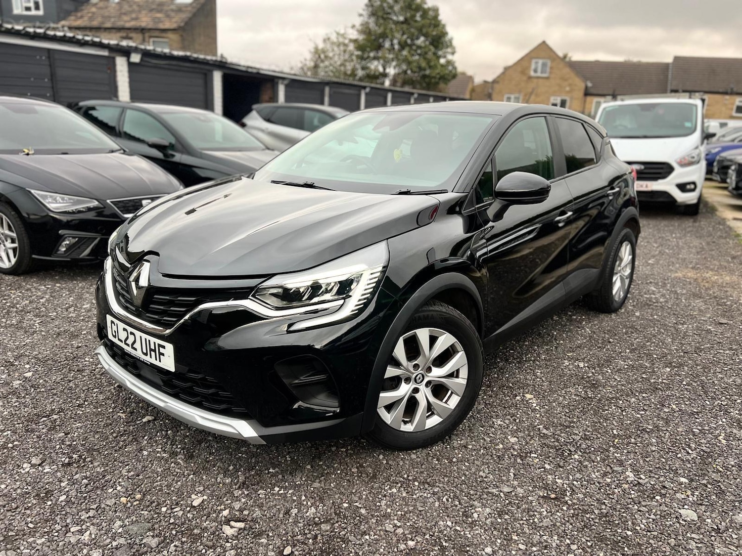 Used Renault Captur 2022 for sale - 76200836: Photo 3