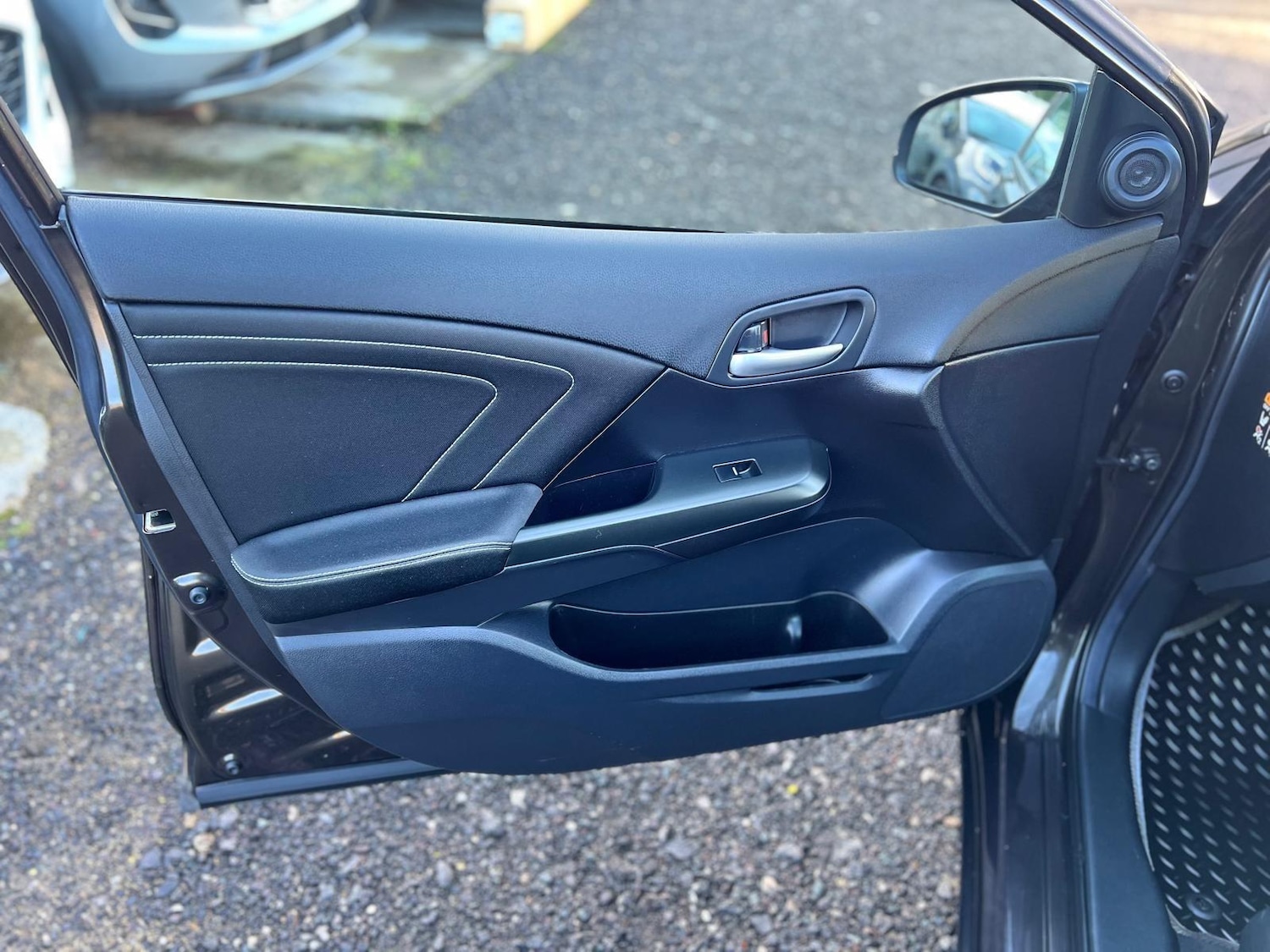 Used Honda Civic 2017 for sale - 76701122: Photo 20