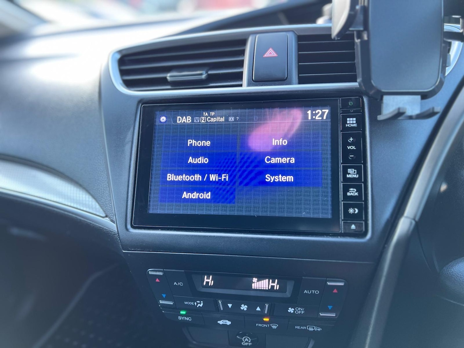 Used Honda Civic 2017 for sale - 76701122: Photo 30