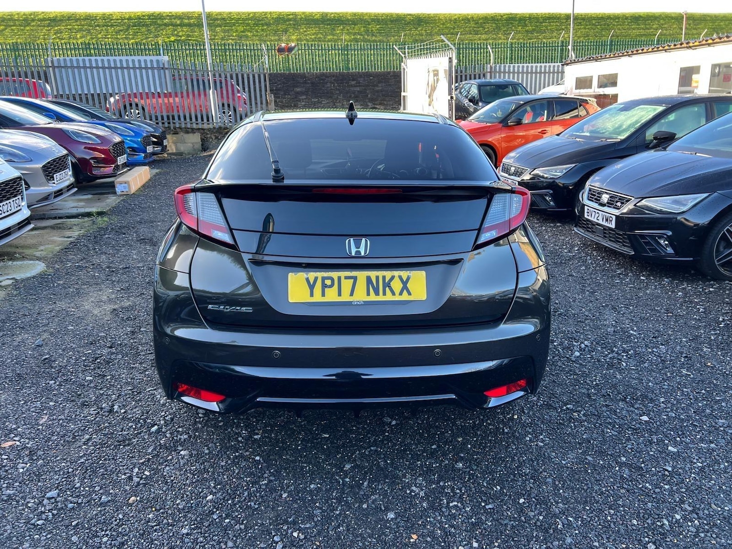 Used Honda Civic 2017 for sale - 76701122: Photo 6