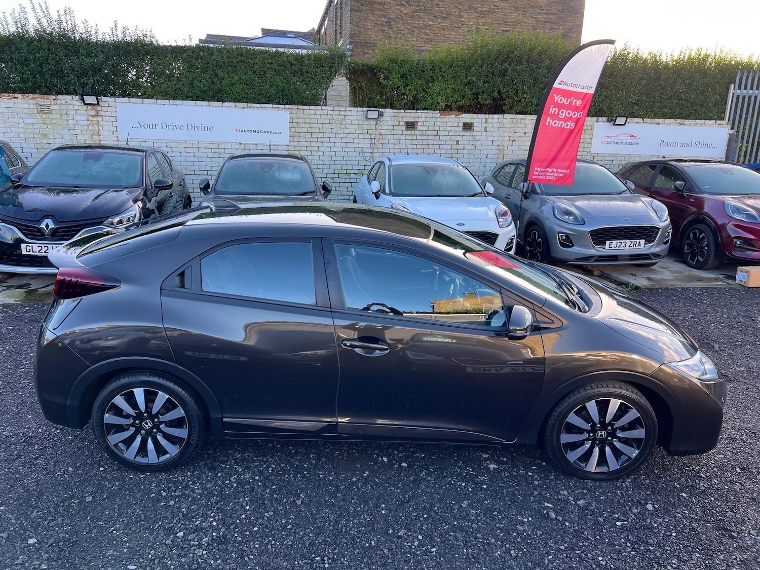 Used Honda Civic 2017 for sale - 76701122: Photo 7