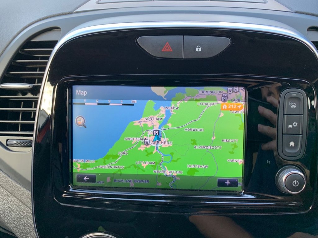 Used Renault Captur 2019 for sale - 76119232: Photo 12