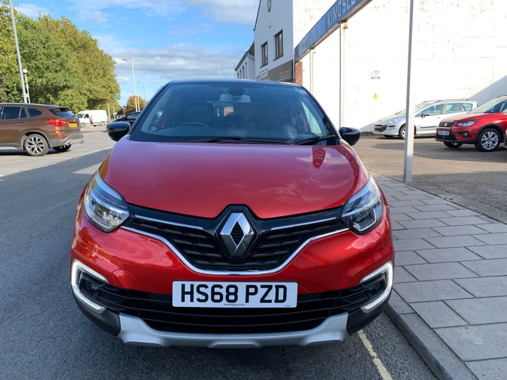 Used Renault Captur 2019 for sale - 76119232: Photo 2