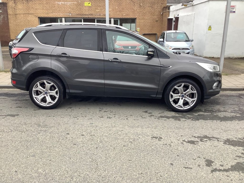 Used Ford Kuga 2018 for sale - 77557753: Photo 2
