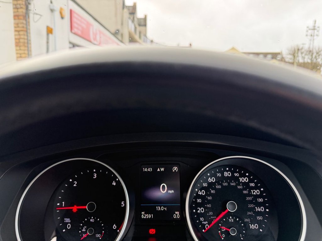 Used Volkswagen Tiguan 2018 for sale - 77627348: Photo 8