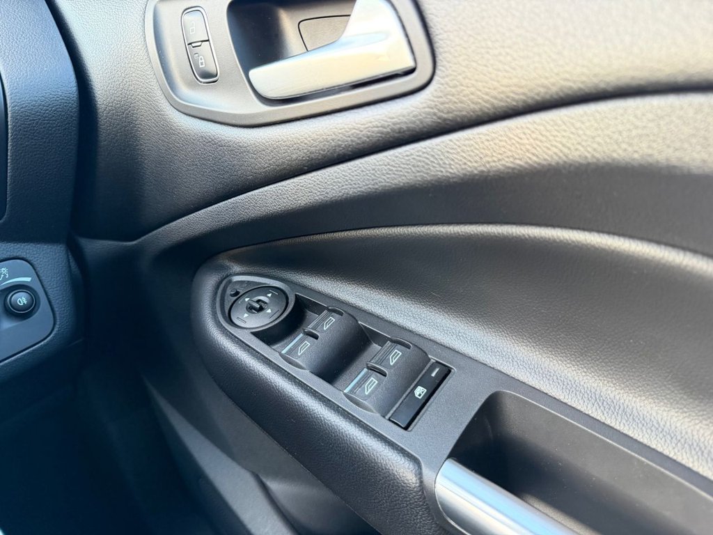 Used Ford Kuga 2017 for sale - 76962716: Photo 19