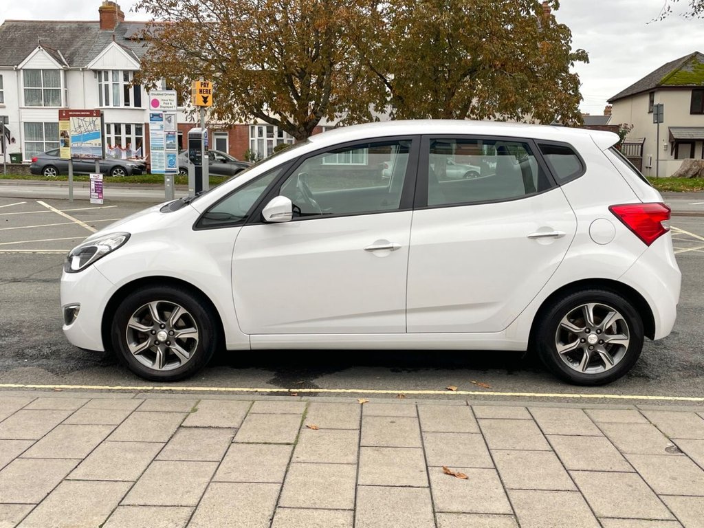 Used Hyundai Ix20 2015 for sale - 76367792: Photo 3