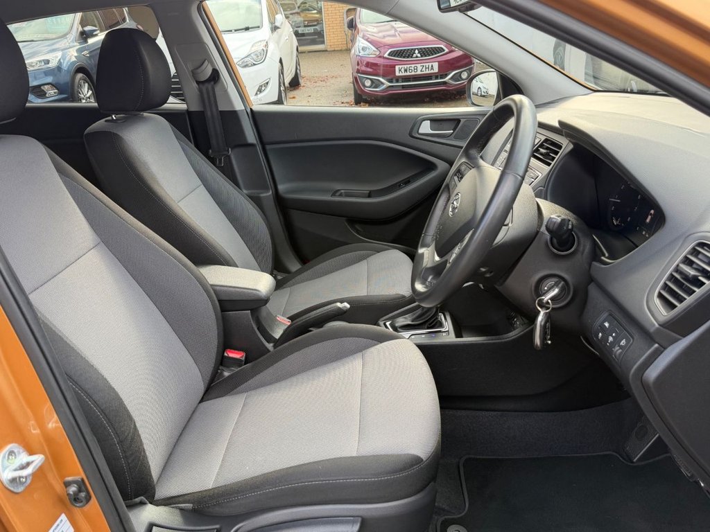 Used Hyundai i20 2016 for sale - 76367605: Photo 12