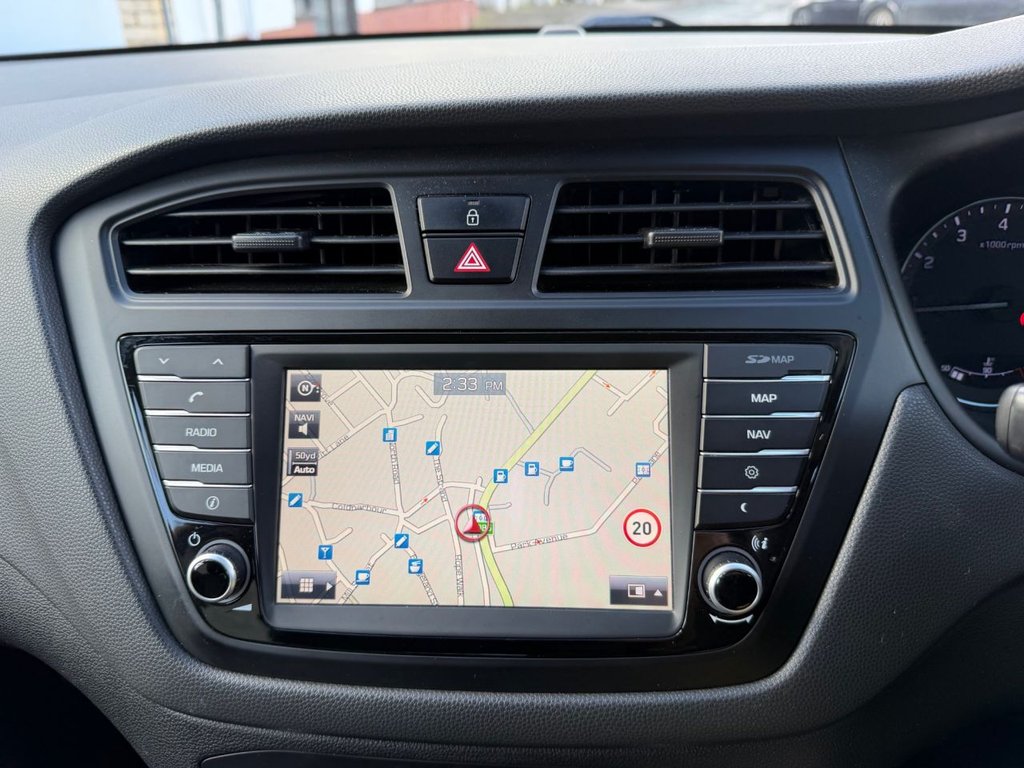 Used Hyundai i20 2016 for sale - 76367605: Photo 13