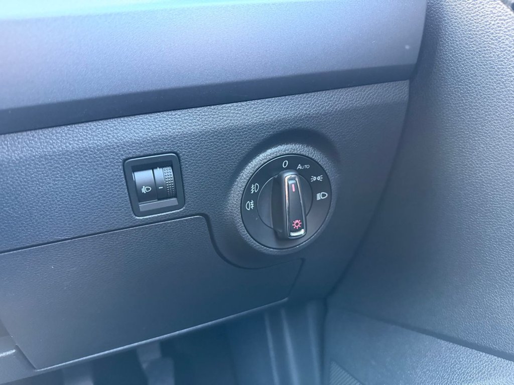 Used SEAT Arona 2017 for sale - 77941682: Photo 23