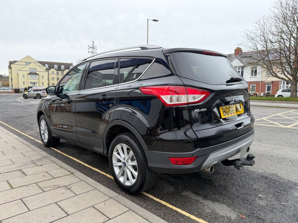 Used Ford Kuga 2016 for sale - 76582660: Photo 4