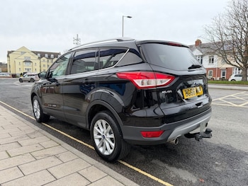 Used Ford Kuga 2016 for sale - 76582660: Photo