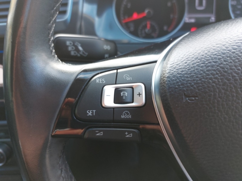 Used Volkswagen Golf 2018 for sale - 76455954: Photo 18