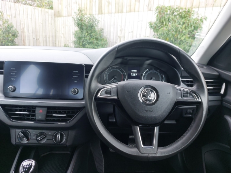 Used Skoda Kamiq 2020 for sale - 76556590: Photo 2