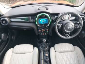 Used MINI Cooper 2019 for sale - 74051019: Photo