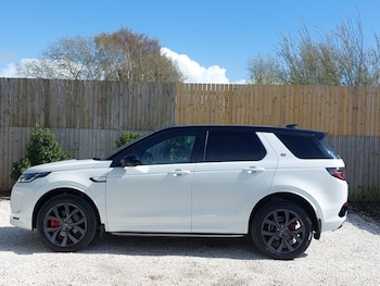 Used Land Rover Discovery Sport 2022 for sale - 78225355: Photo