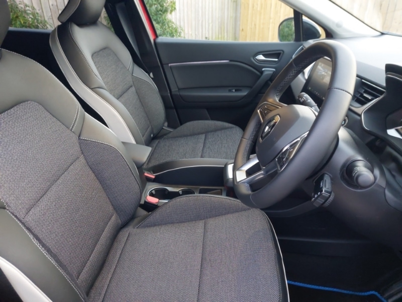 Used Renault Captur 2023 for sale - 76560634: Photo 13