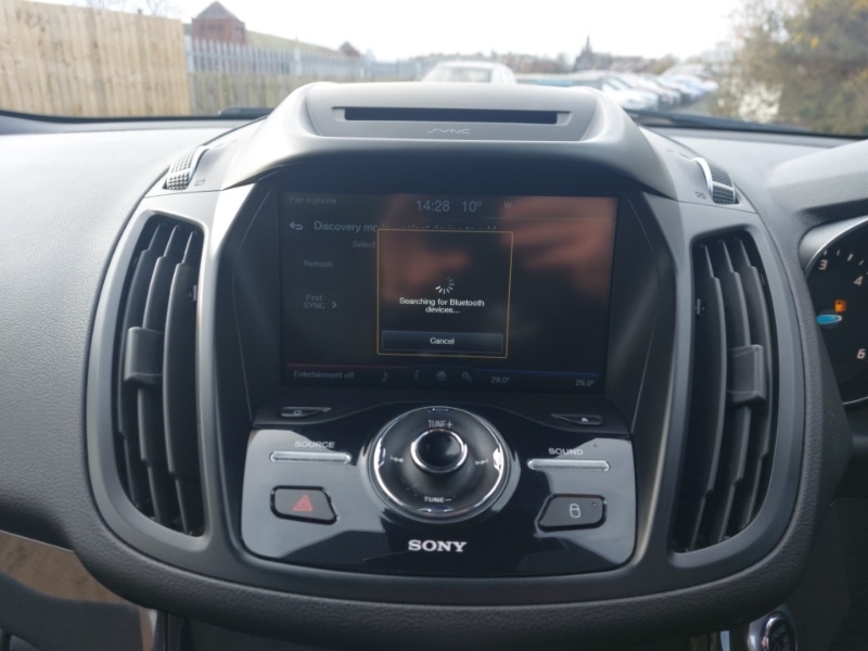 Used Ford Kuga 2015 for sale - 77600782: Photo 19