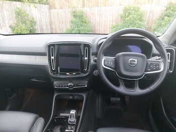 Used Volvo XC40 2024 for sale - 77024747: Photo