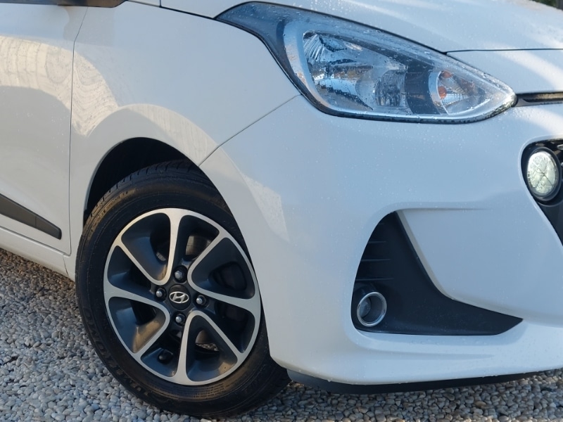 Used Hyundai i10 2017 for sale - 78061148: Photo 9