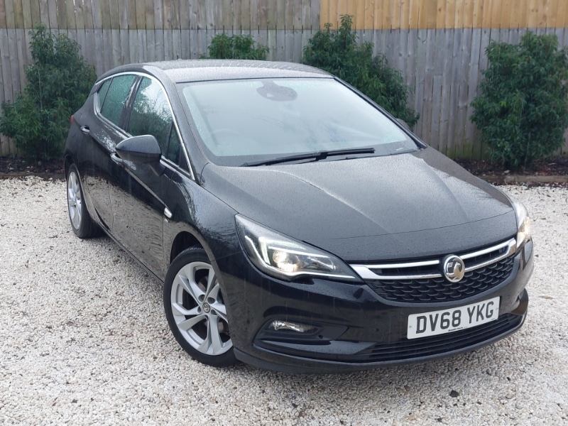 Used Vauxhall Astra 2018 for sale - 76614242: Photo 1