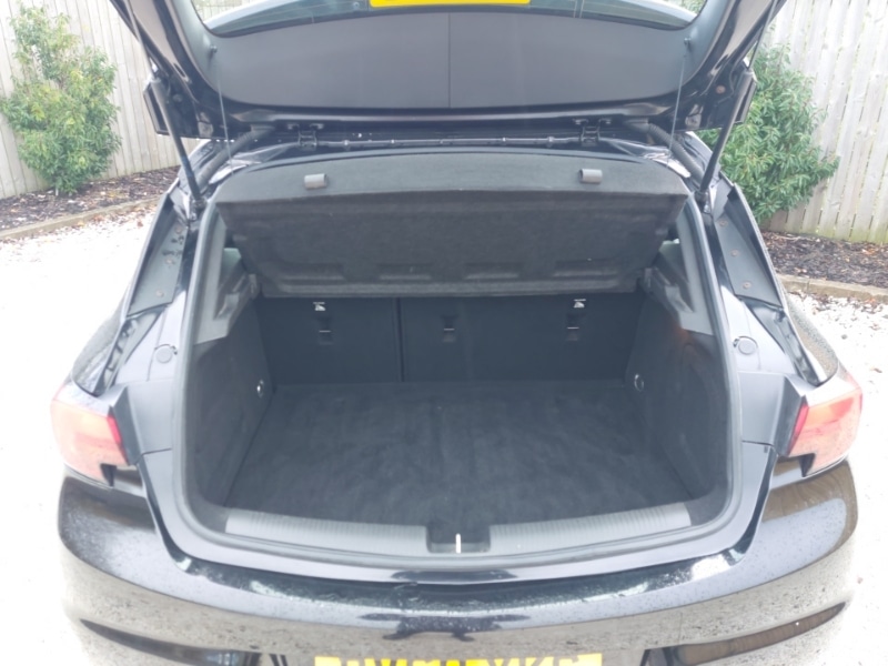 Used Vauxhall Astra 2018 for sale - 76614242: Photo 8