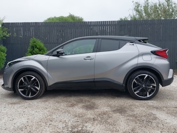 Used Toyota C-HR 2022 for sale - 78661118: Photo