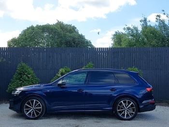 Used Audi Q7 2023 for sale - 78910443: Photo