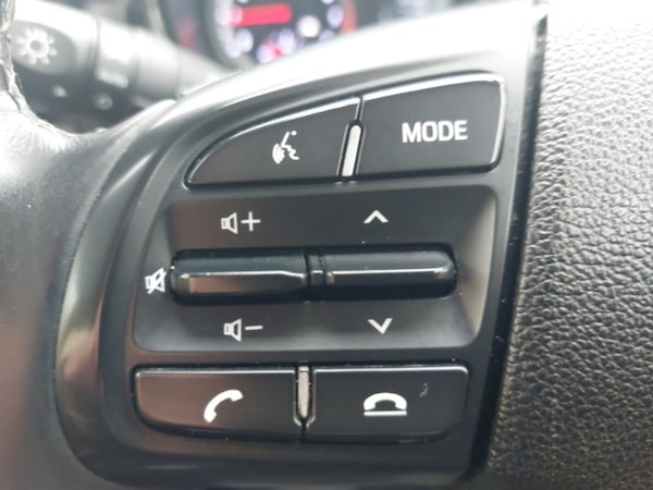 Used Hyundai i10 2020 for sale - 76282135: Photo 14