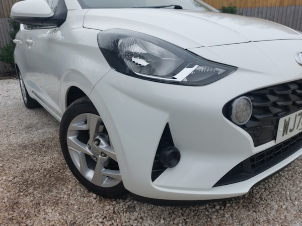 Used Hyundai i10 2020 for sale - 76282135: Photo 9