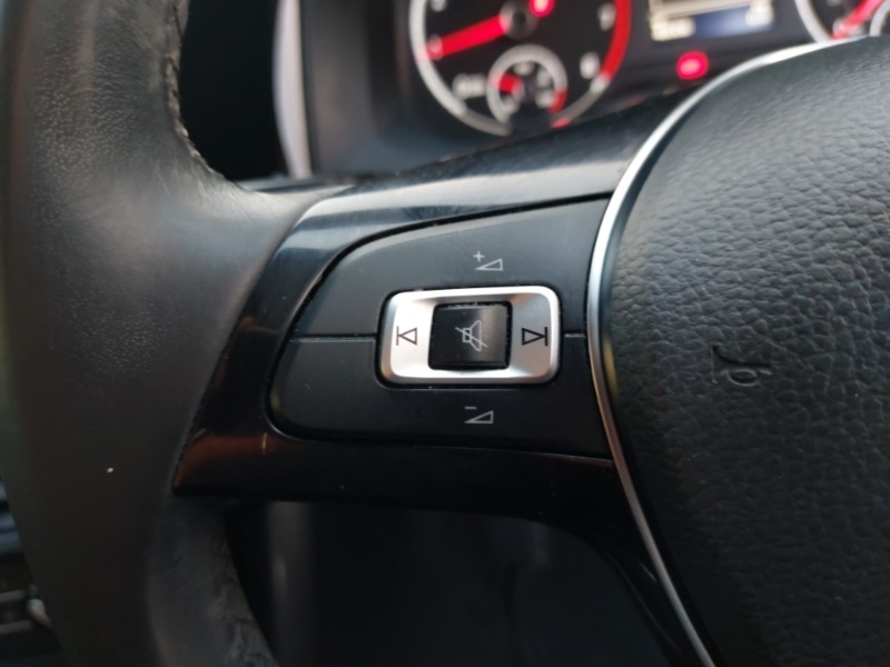 Used Volkswagen Polo 2019 for sale - 76687859: Photo 15