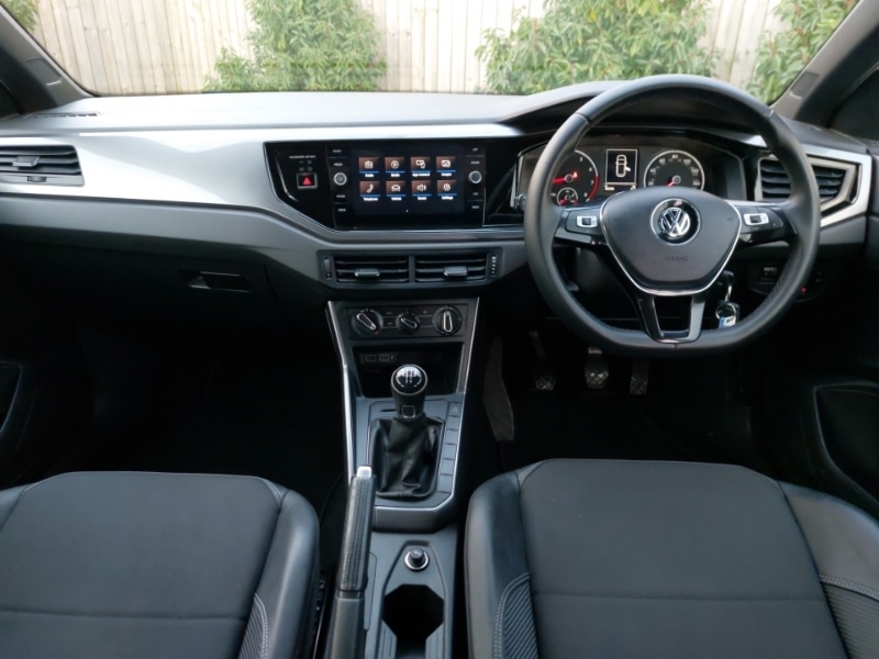 Used Volkswagen Polo 2019 for sale - 76687859: Photo 2