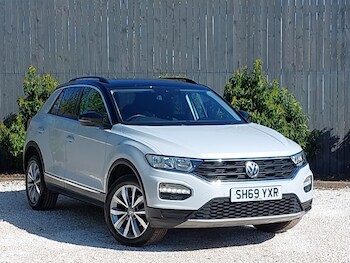 Used Volkswagen T-Roc 2019 for sale - 78346675: Photo