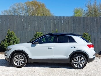 Used Volkswagen T-Roc 2019 for sale - 78346675: Photo