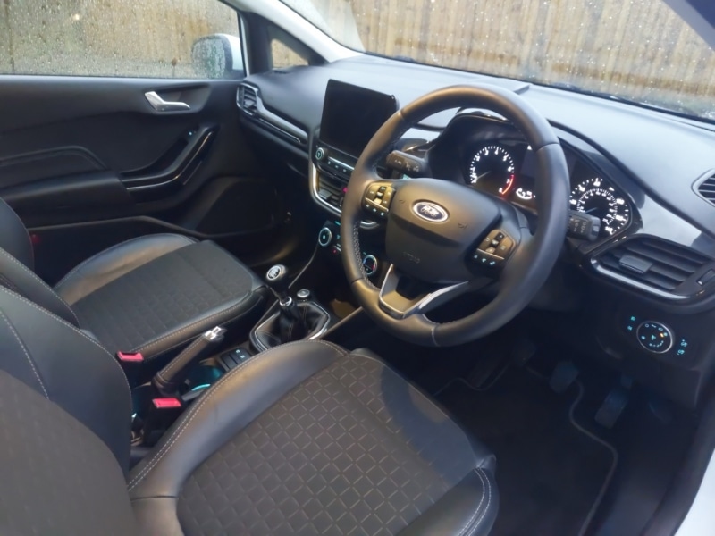 Used Ford Fiesta 2018 for sale - 76708012: Photo 12