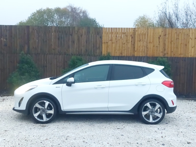 Used Ford Fiesta 2018 for sale - 76708012: Photo 4