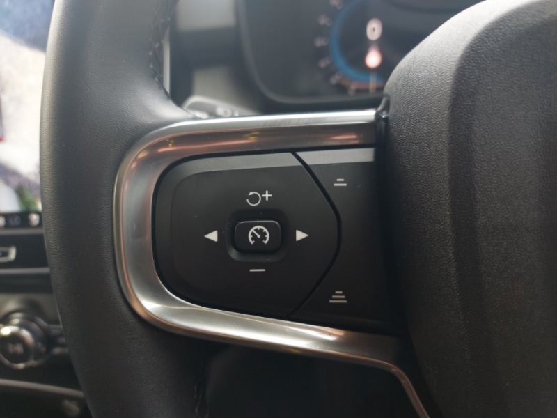 Used Volvo XC40 2024 for sale - 76696183: Photo 15