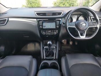 Used Nissan Qashqai 2018 for sale - 75599569: Photo