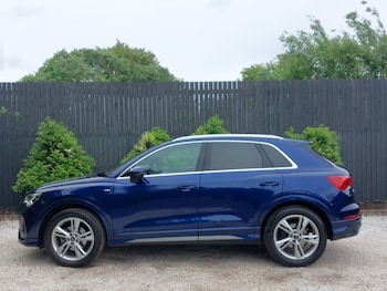 Used Audi Q3 2023 for sale - 78811755: Photo