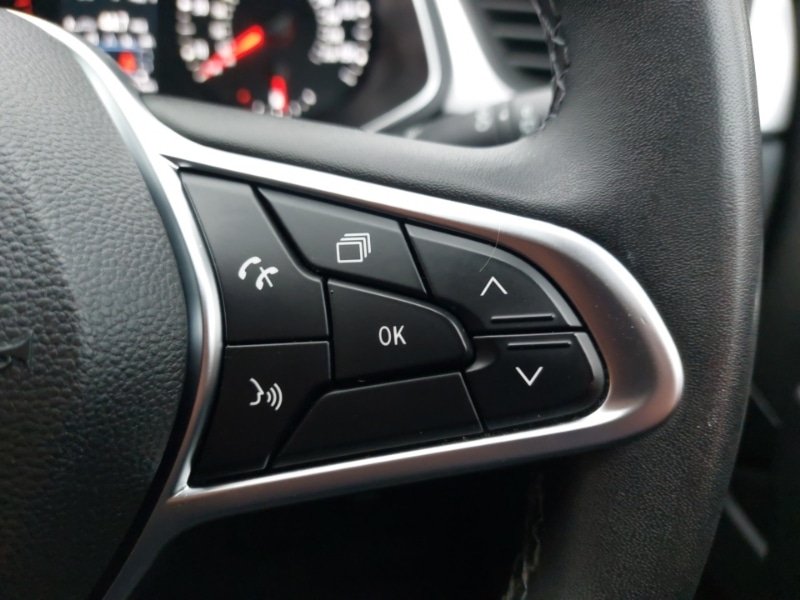 Used Renault Captur 2021 for sale - 76880465: Photo 14