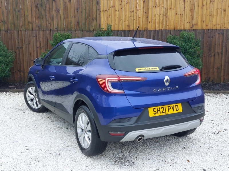 Used Renault Captur 2021 for sale - 76880465: Photo 3