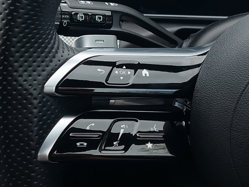 Used Mercedes-Benz C Class 2024 for sale - 76683529: Photo 14