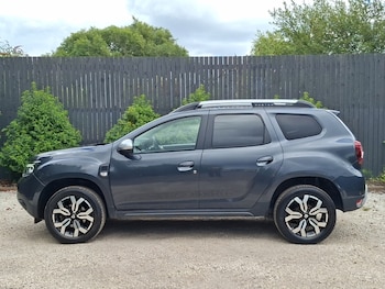 Used Dacia Duster 2022 for sale - 79267880: Photo
