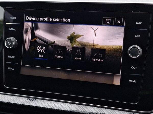 Used Volkswagen T-Cross 2024 for sale - 75576932: Photo 14