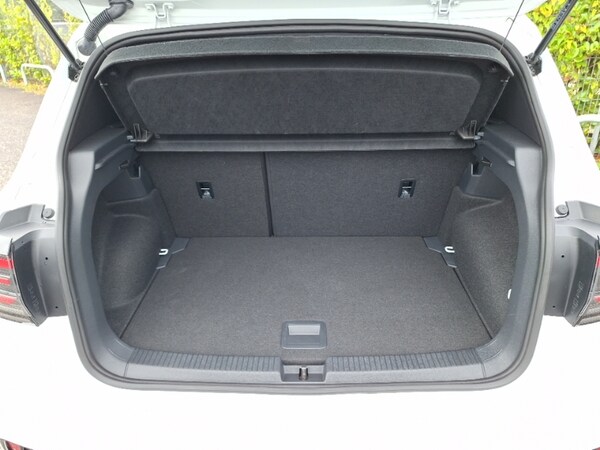Used Volkswagen T-Cross 2024 for sale - 75576932: Photo 8