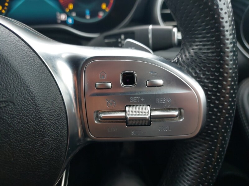 Used Mercedes-Benz GLC 2020 for sale - 76579622: Photo 17