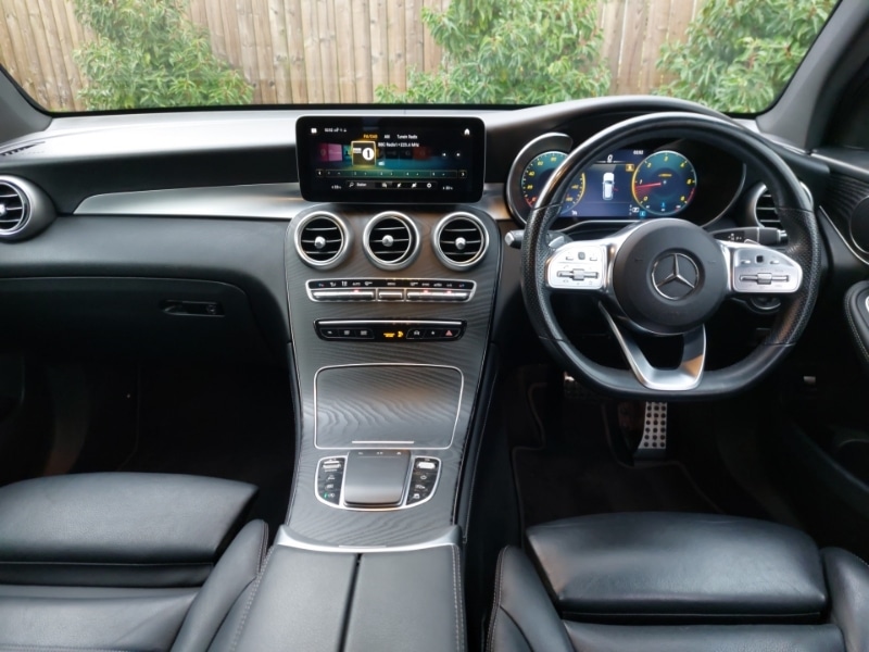 Used Mercedes-Benz GLC 2020 for sale - 76579622: Photo 2