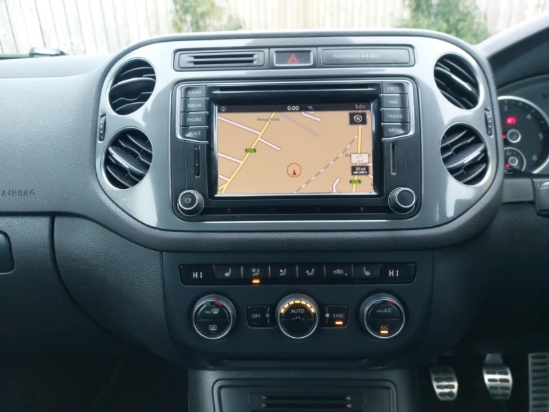 Used Volkswagen Tiguan 2016 for sale - 77595999: Photo 10